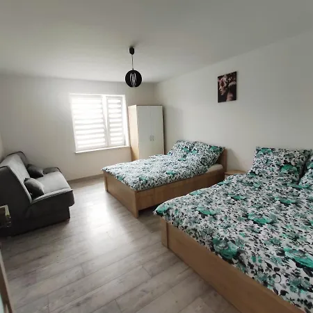 Apartamenty Nova Zator Exterior photo